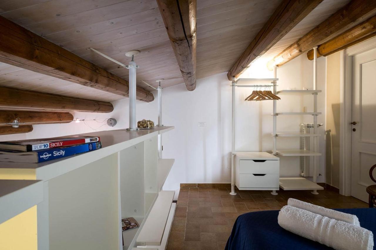 Penthouse Luxury Quattro Canti Palermo Exteriör bild